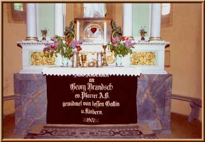 Image of altar2.jpg